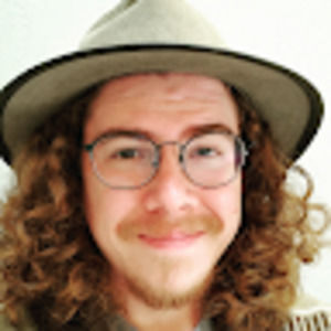 Meet your Posher, Travis